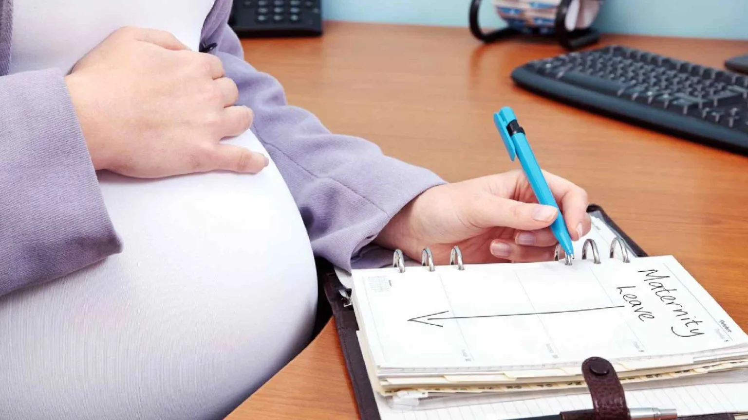 Maternity-leave-UAE
