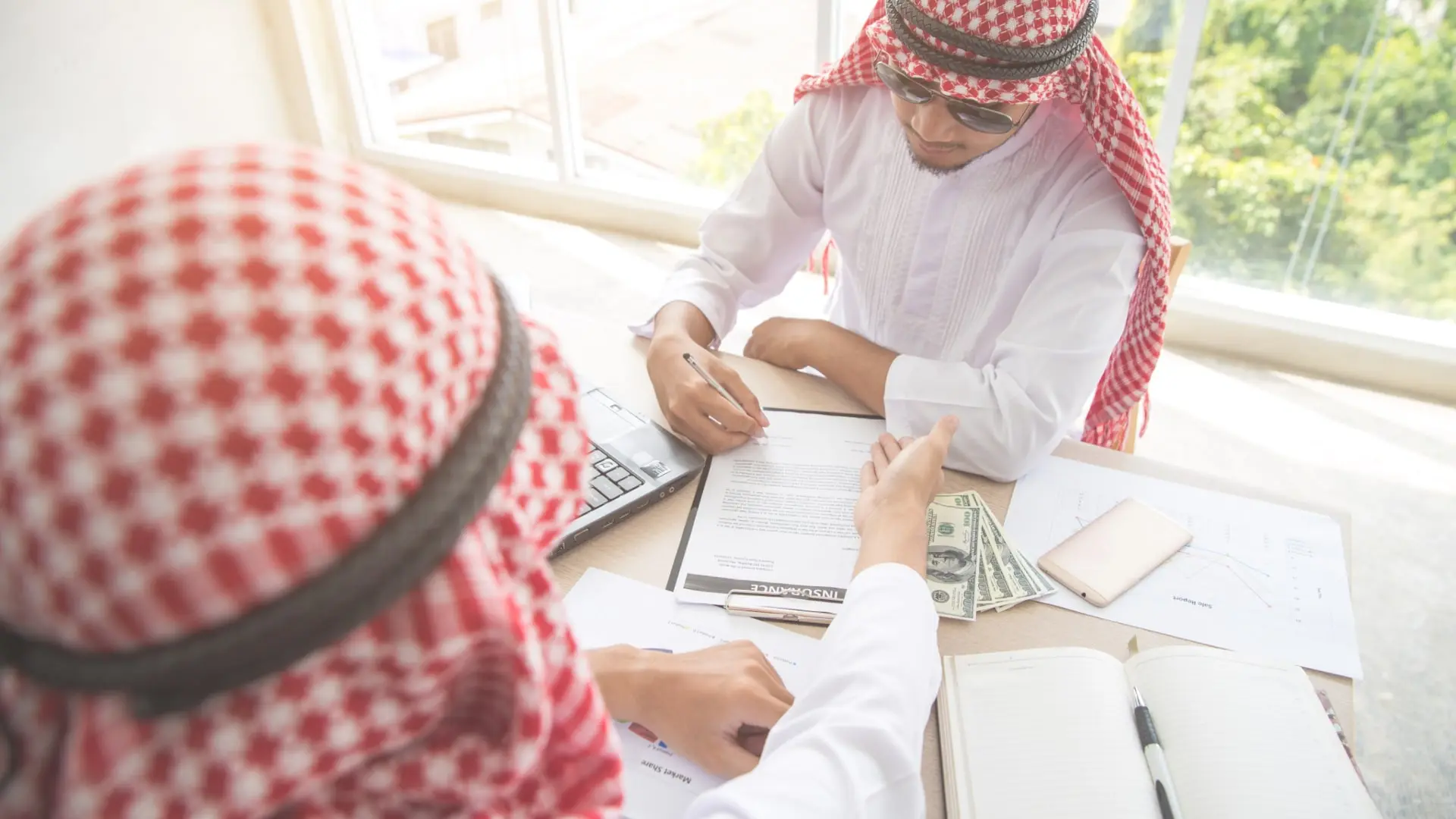 Understanding UAE Salary Structures 